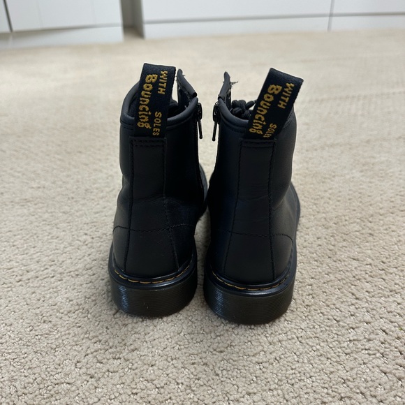Black 1460 Dr. Martens Boots 4Y - Picture 4 of 7